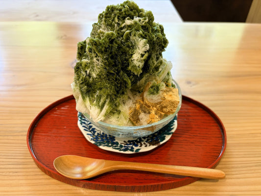 What Is Kakigōri (かき氷)? Japan's Fluffy Shaved Ice Dessert 🍧
